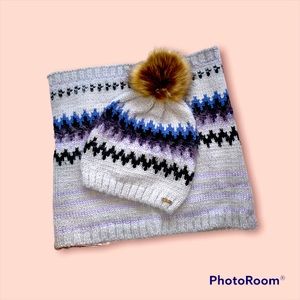 Jessica Simpson hat and fleece infinity scarf set